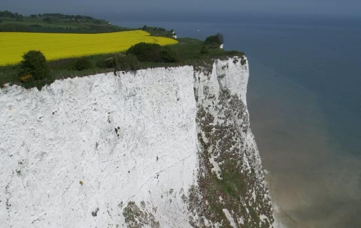 Mariner'S Cottage - On Kingsdown Beach Deal Exteriör bild